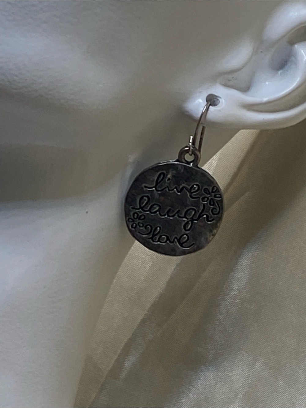 Vintage Live Laugh Love Earrings Silver Tone Hammered Disc Dangle Boho